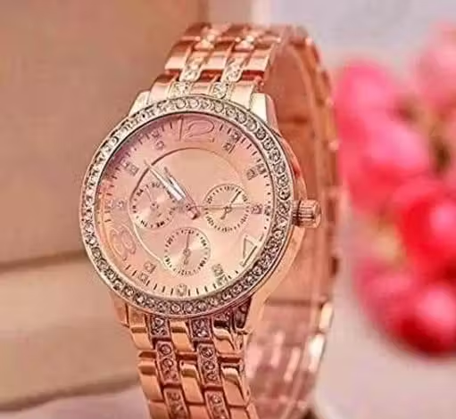 Rose Gold New Arrival Analog Bracelet Stylish Fancy Analog Watch For Girls